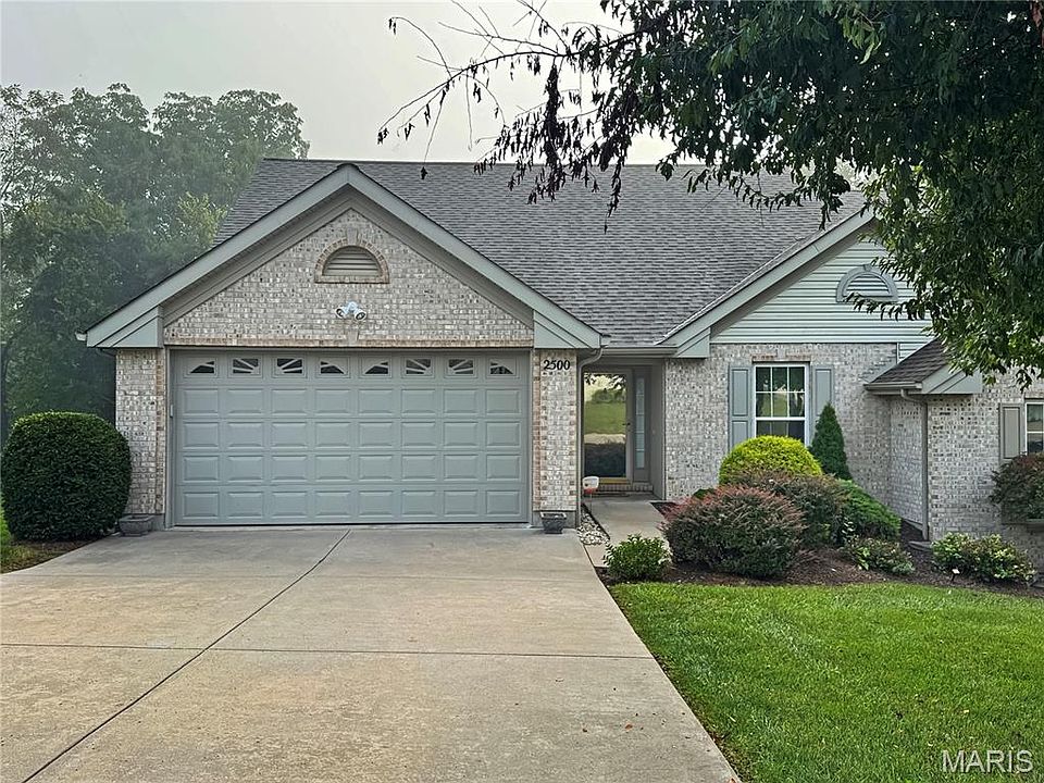 1st image of 2500 Rabbit Trail Dr