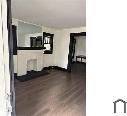 1047 Jackson Blvd — Photo 2