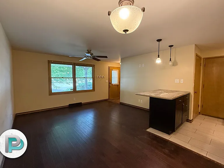 111 Meadow Ln #111 — Photo 6