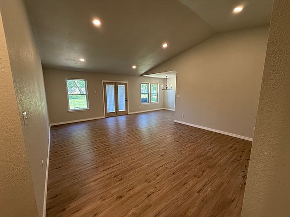 2nd image of 3309 Caitlin Ct