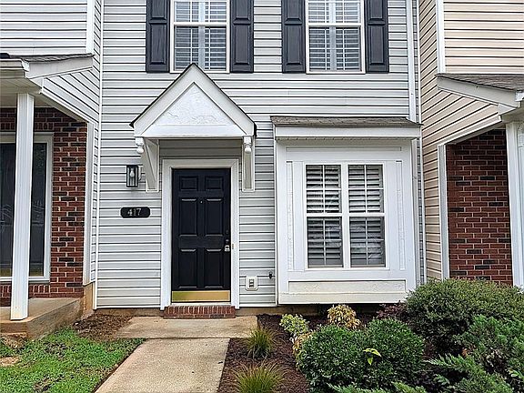 4th image of 417 Scarlett Ln #1103