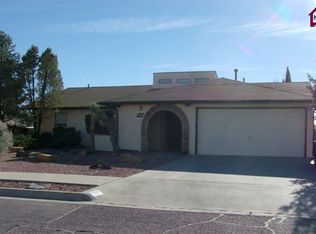 707 Homestead Cir, Las Cruces, NM 88011