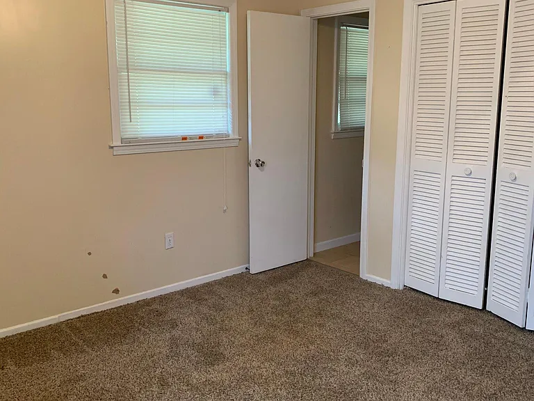 209 Polaris St — Photo 8