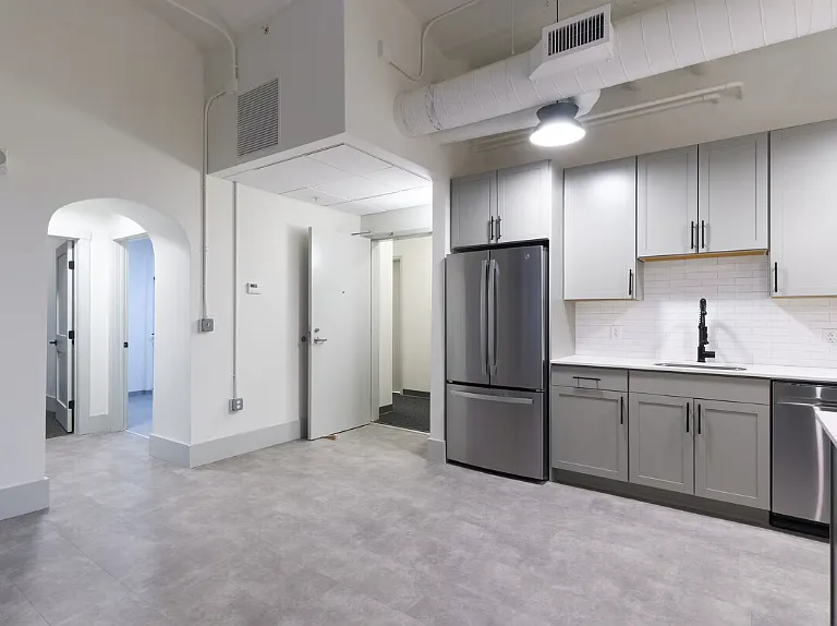 Ellwanger & Barry Building — Photo 7