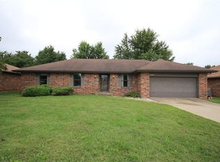 2770 W Swan St, Springfield, MO 65807