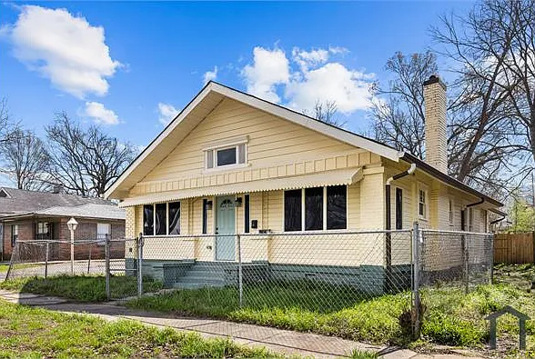 1233 Fulton Ave — Photo 18