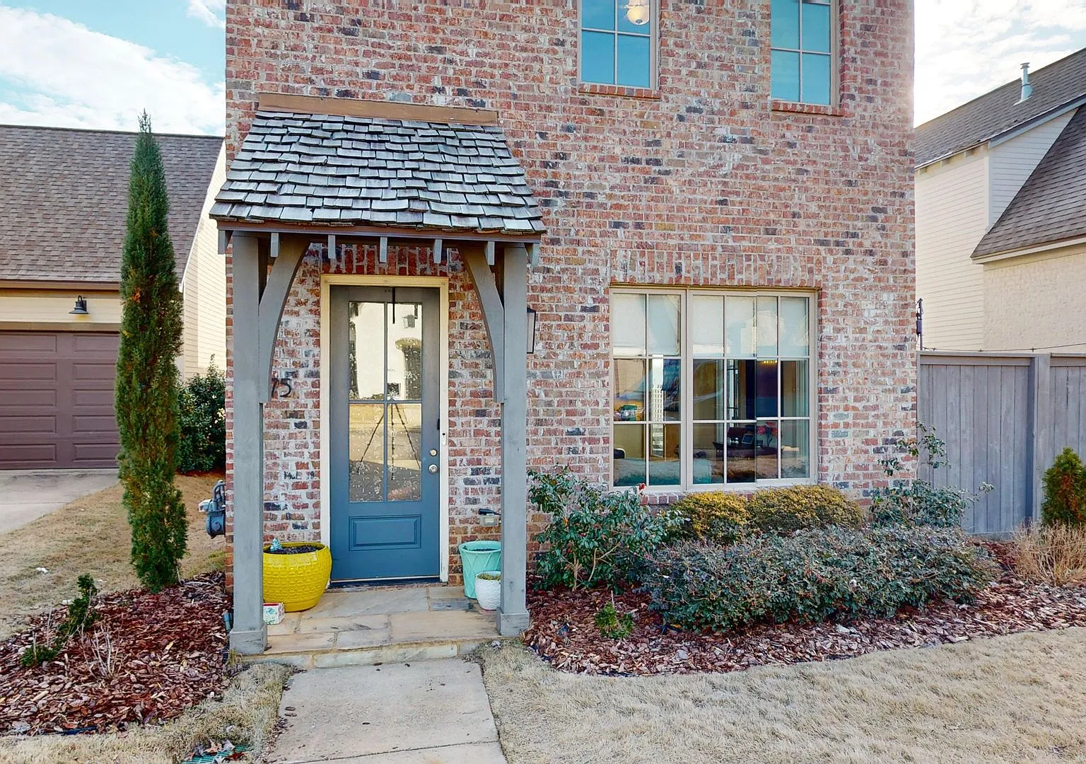 Available the beginning of September 2026! A Wonderful 4 Bdrm, 3.5 Bath on outskirts of Eastchase — Photo 2