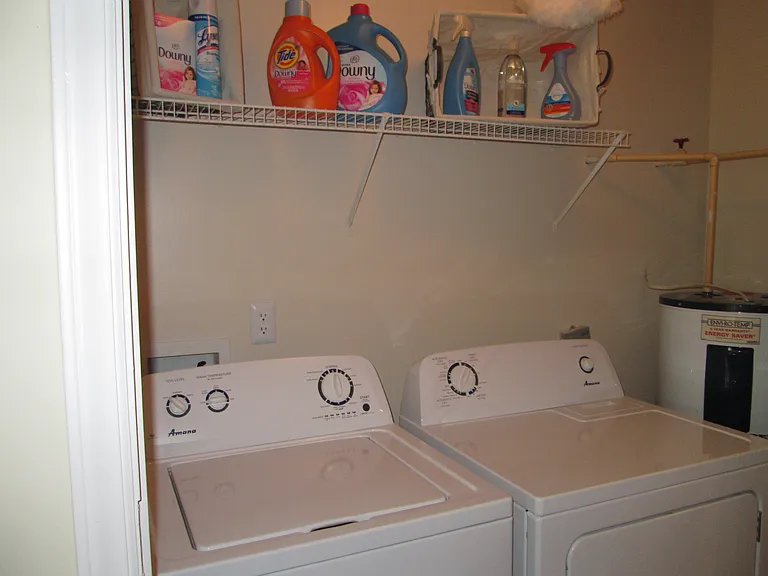 2BR Laundry