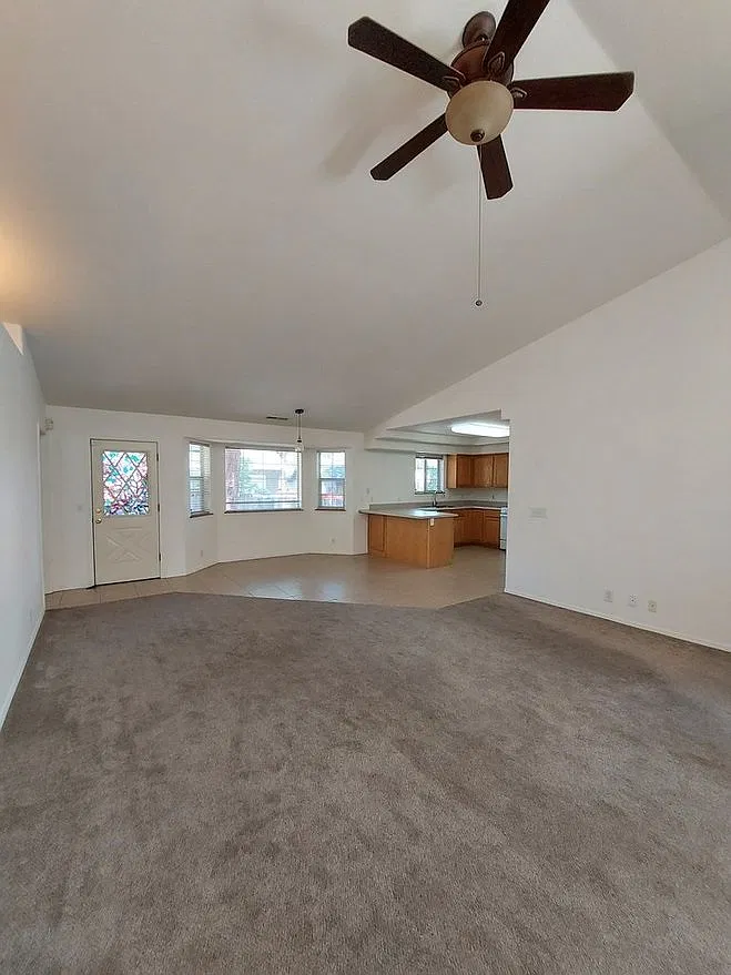 3 bed, 1567 sqft, $2,500 — Photo 4