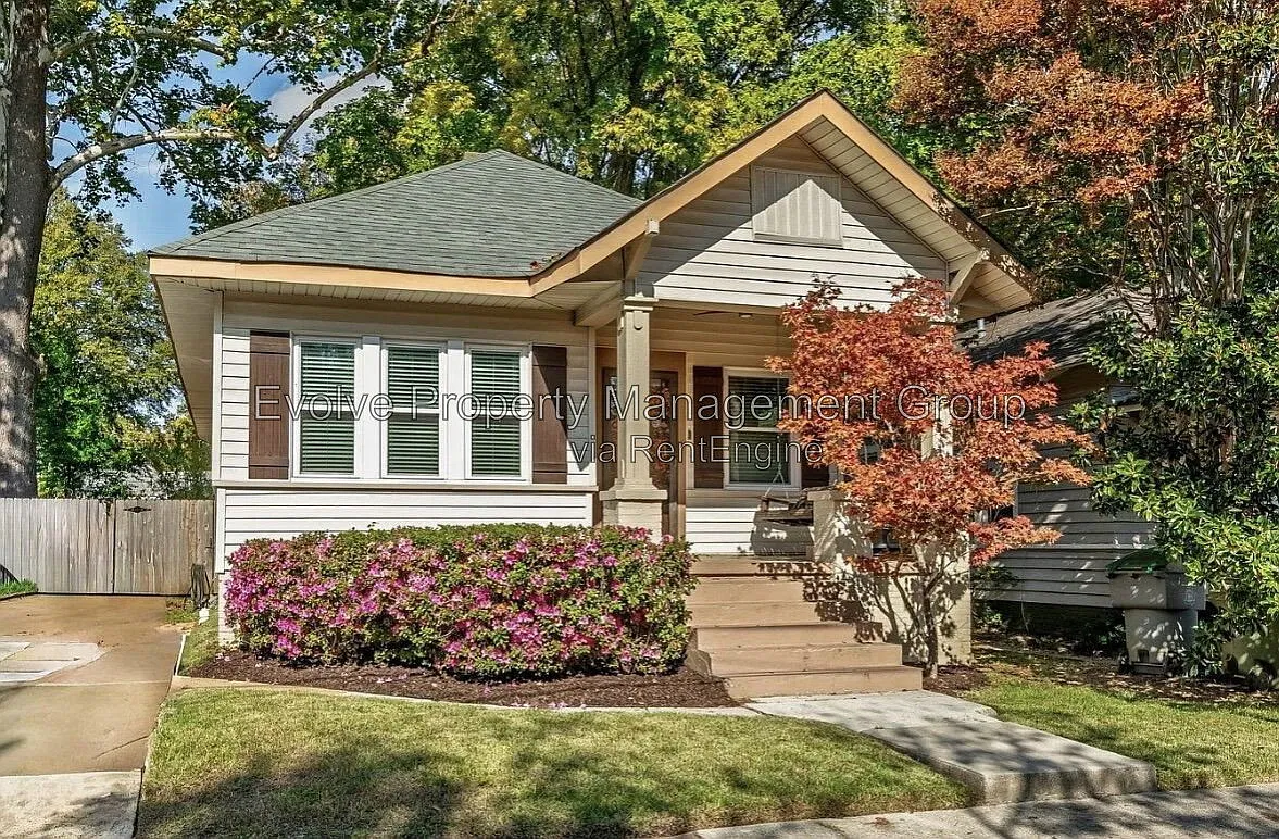 2 bed, 1.0 bath, $1,995 — Photo 1