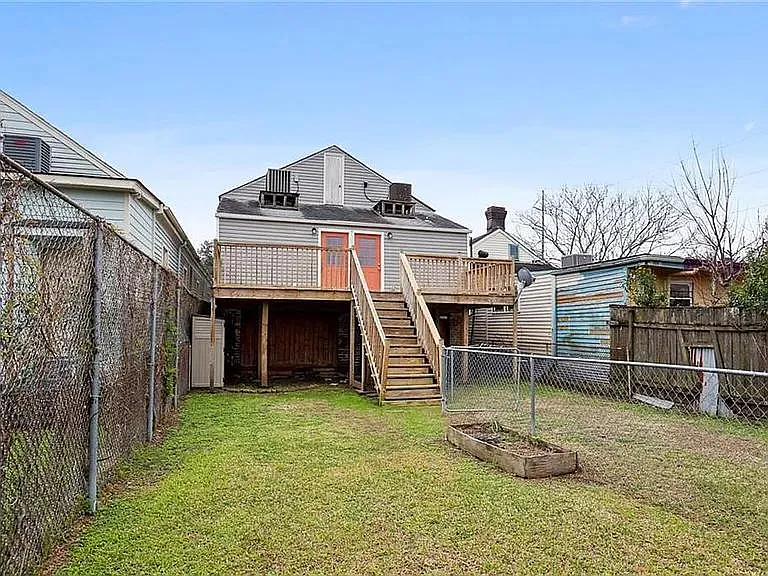 423 S Gayoso St — Photo 12