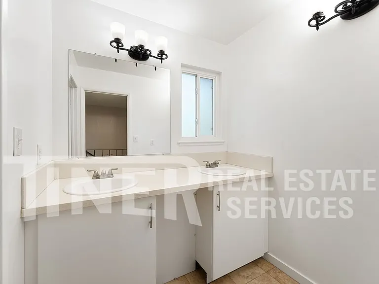 6167 Oakgreen Cir — Photo 16
