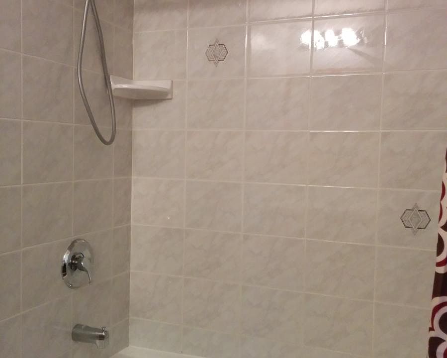 Fully tiled shower