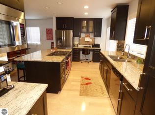 1144 Valley Dr, Traverse City, MI 49685