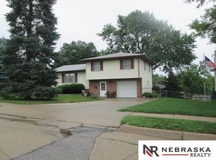 4905 S 128th St, Omaha, NE 68137