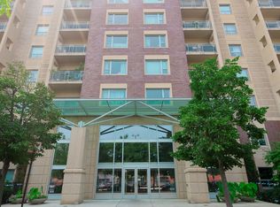 100 N Hermitage Ave UNIT 716, Chicago, IL 60612