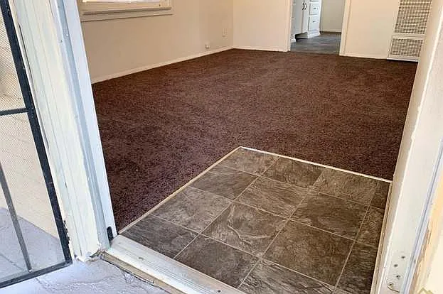 118 Eye St — Photo 12
