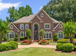 5138 Saint Andrews Cv, Olive Branch, MS 38654