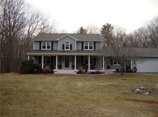 54 Kimberly Dr, West Greenwich, RI 02817