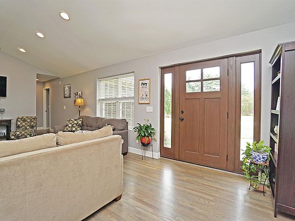 4th image of 5658 Muirwood Dr