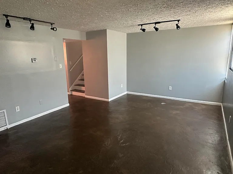 713 Wilkinson Blvd #1 — Photo 13