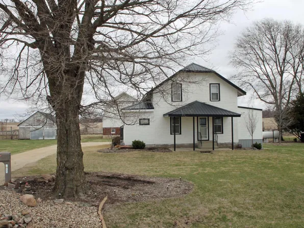 1065 Easton Ave, Nashua, IA 50658