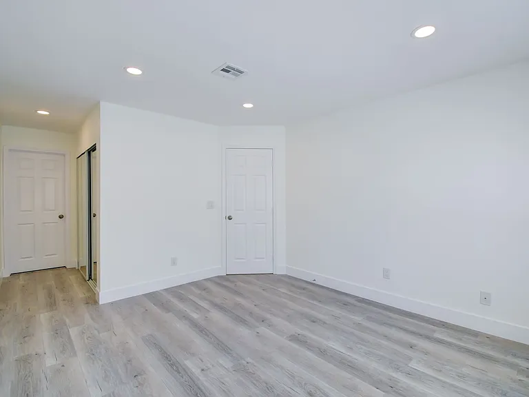 105 Gooseberry Ln — Photo 22