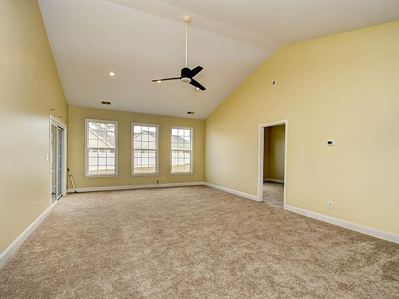 5th image of 1412 Reid Ct.