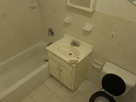5th image of 2519 Snyder Ave #3