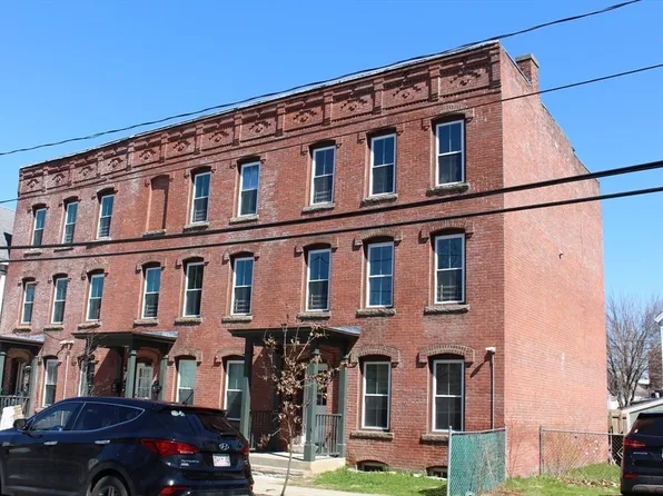 85-89 5th St, Turners Falls, MA 01376