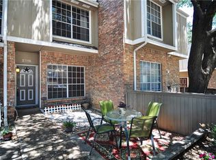 2315 Southlake Dr, Irving, TX 75038