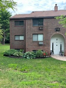 11 Darling Street APT M, Southington, CT, 06489