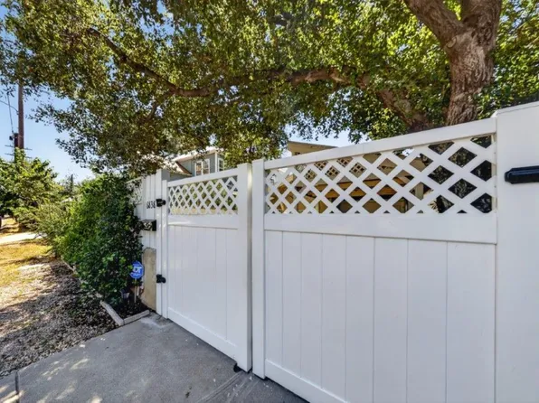 6838 Haywood St, Tujunga, CA 91042