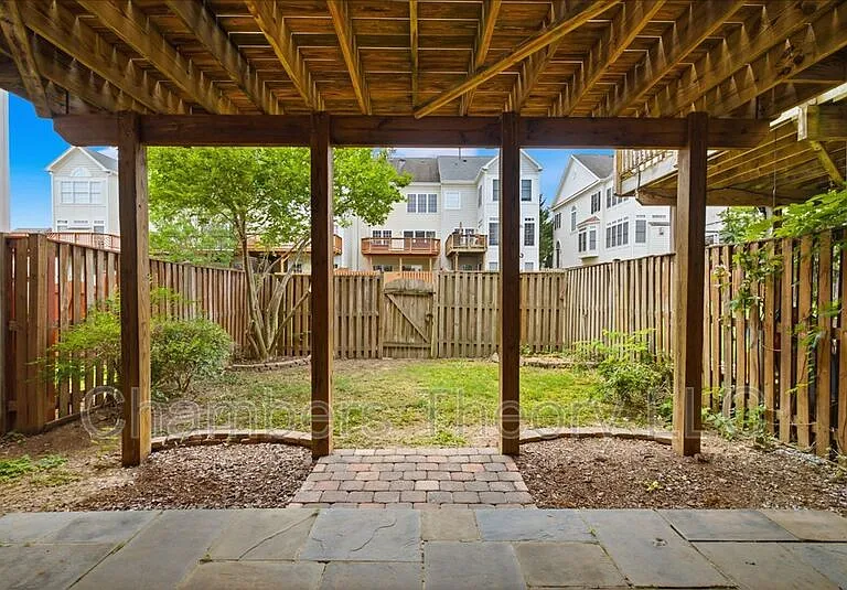 42693 Rolling Rock Sq — Photo 41