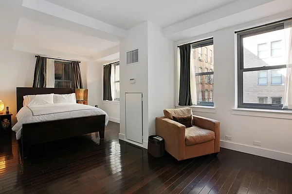 Rented by Corcoran | media 20