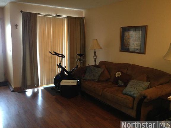 5th image of 1790 Donegal Dr APT 2