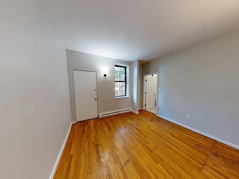 2 Moreland St #1 — Photo 12