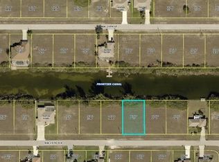 335 NW 19th Ter, Cape Coral, FL 33993