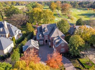 8325 Gleneagles Rd, Charlotte, NC 28210
