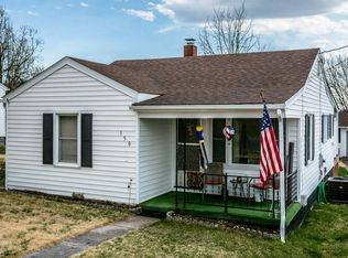 150 3rd St, Broadway, VA 22815