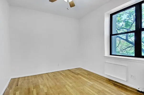 Rented by City Connections Realty | media 3