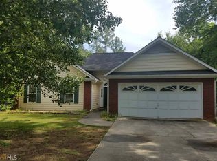 1626 Carriage Hills Dr, Griffin, GA