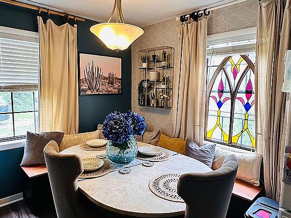 Both Benches have storage