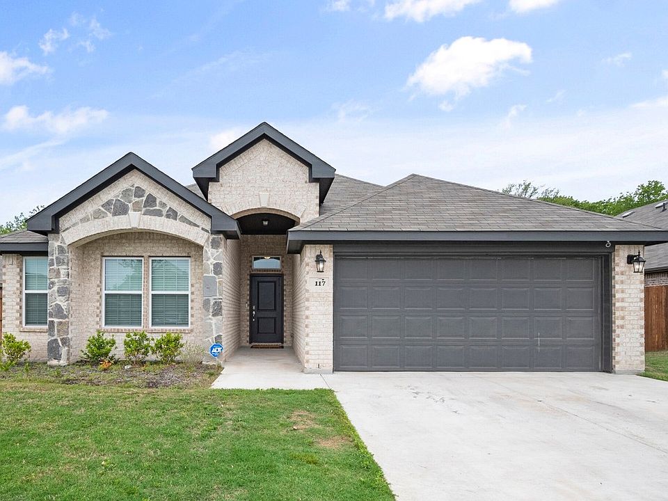 1st image of 117 Gardenia Dr