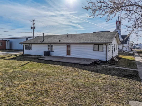 720 & 724 Jeroleman St, Dunlap, IA 51529