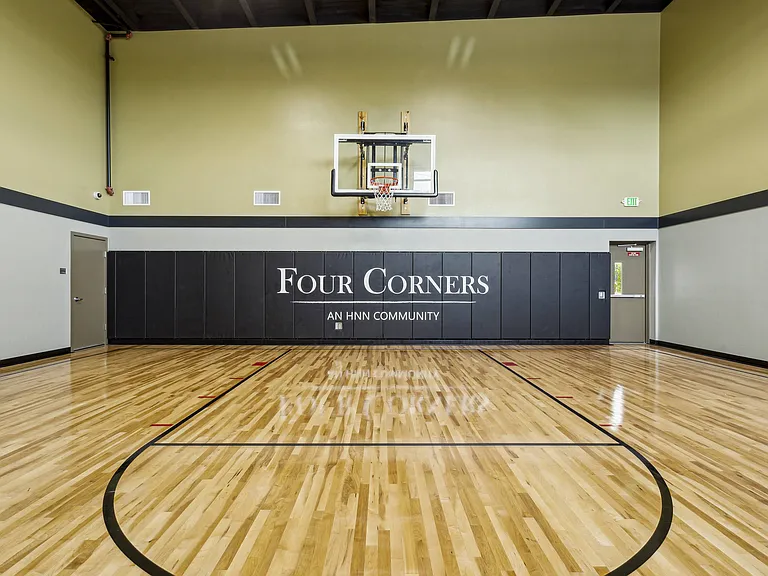 Four Corners Apartments — Photo 11