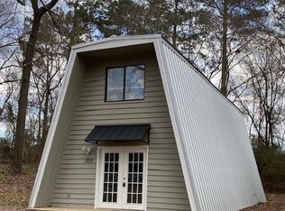 525 Freeman Dr, Athens, GA 30601