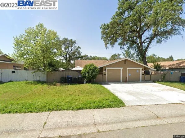 7509 Saint Philomena Way, Citrus Heights, CA 95610