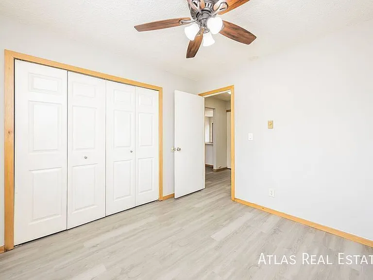 831 Bennett Ave #C — Photo 8