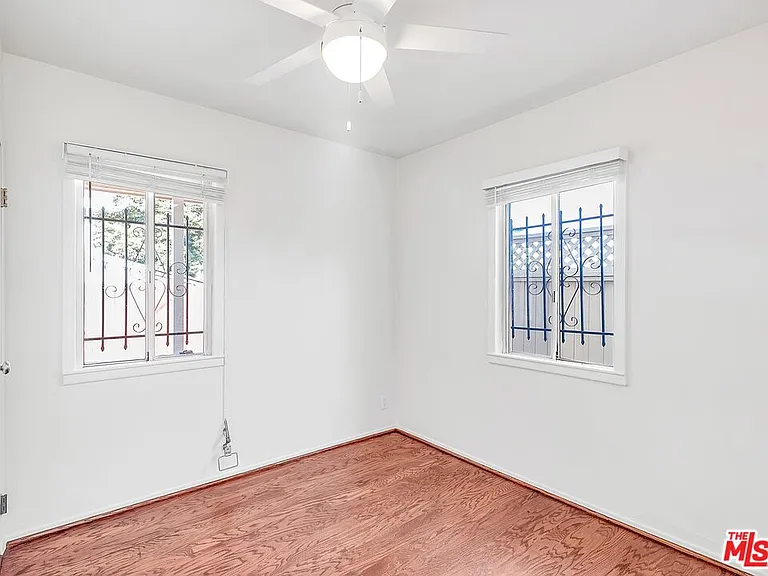608 7th Ave — Photo 17